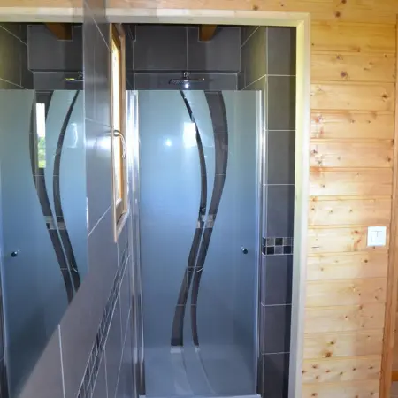 Chalet charmant à Saint-Gènes-Champespe avec parking privé - Photo 6