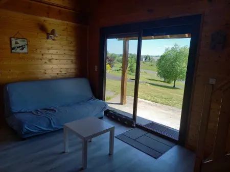 Chalet charmant à Saint-Gènes-Champespe avec parking privé - Photo 8