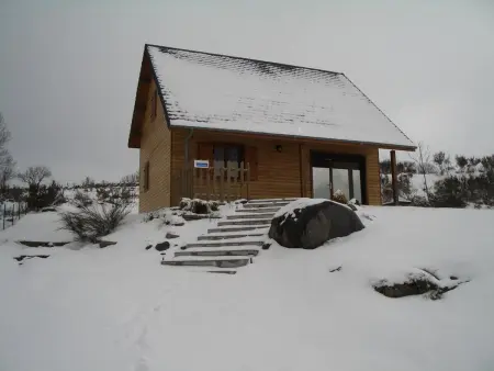 Chalet charmant à Saint-Gènes-Champespe avec parking privé - Photo 15