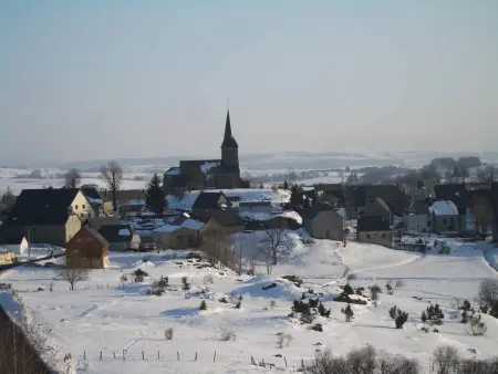 Chalet charmant à Saint-Gènes-Champespe avec parking privé - Photo 17