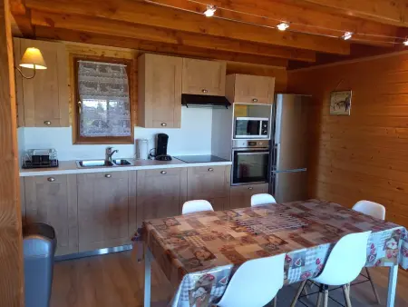 Chalet charmant à Saint-Gènes-Champespe avec parking privé - Photo 26