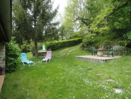 Maison de charme à Saint-Laurent-la-Roche avec jardin clôturé - Photo 12