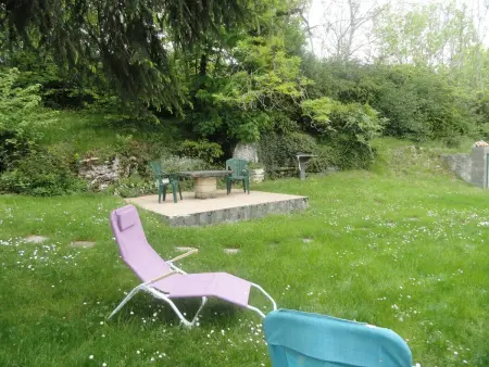 Maison de charme à Saint-Laurent-la-Roche avec jardin clôturé - Photo 16