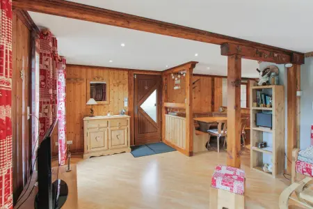 Chalet charmant à Stosswihr avec vue sur montagne + balcon - Photo 3
