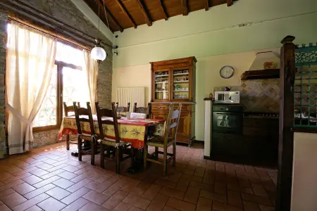 Maison confortable avec piscine à Castelnuovo di Garfagnana - Photo 6