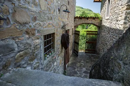 Maison confortable avec piscine à Castelnuovo di Garfagnana - Photo 29