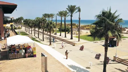 Appartement charmant à Islantilla avec vue sur la montagne - Photo 29