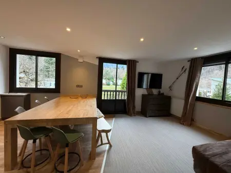 Maison cosy à Cauterets avec vue sur les montagnes et jardin - Photo 3