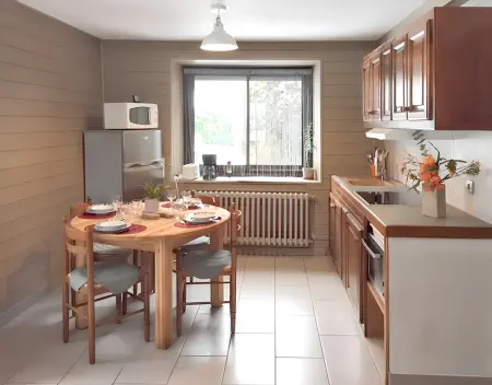 Maison cosy à Cauterets avec vue sur les montagnes et jardin - Photo 5