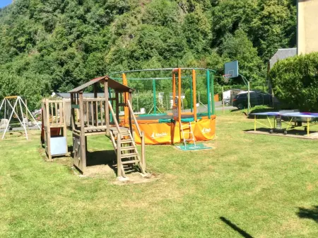 Maison cosy à Cauterets avec vue sur les montagnes et jardin - Photo 16