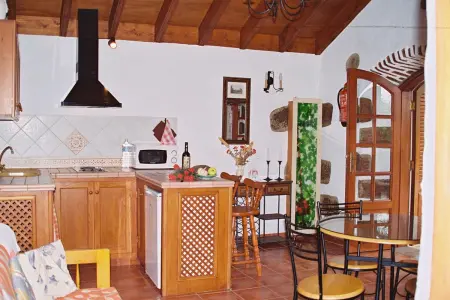 Appartement cosy à San Cristóbal de La Laguna, 32 m², piscine. - Photo 6
