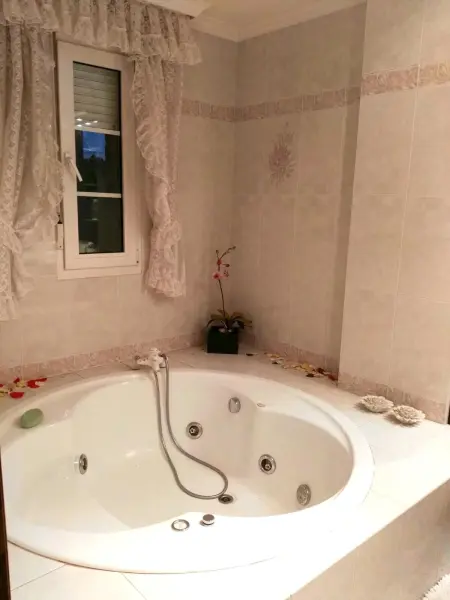 Maison spacieuse avec piscine et jardin à Congosto - Photo 9