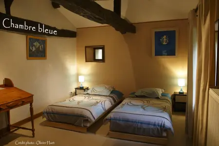 Villa spacieuse à Crastes avec piscine privée et vue montagne - Photo 17