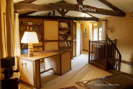 Villa spacieuse à Crastes avec piscine privée et vue montagne - Photo 19