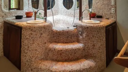 Villa spacieuse à Crastes avec piscine privée et vue montagne - Photo 24