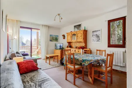Appartement montagnard à Bolquère, 57m², vue montagne, balcon - Photo 2