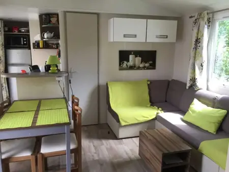 Confortable bungalow proche de Vias avec piscine partagée - Photo 2