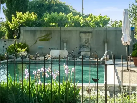 Maison charmante à Oppède avec piscine partagée - Photo 13