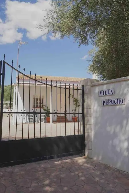 Chalet chaleureux à Córdoba avec piscine privée - Photo 5