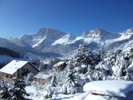 Appartement chaleureux à Gresse-en-Vercors 43 m² vue montagne - Photo 2