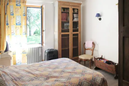 Maison de caractère à Plougrescant avec jardin et parking. - Photo 9