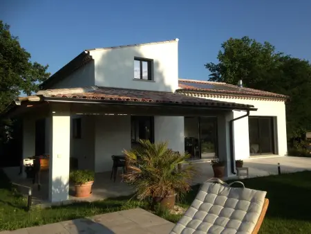 Villa charmante à Eyragues avec piscine privée - Photo 10