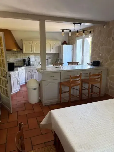 Villa spacieuse à Aimargues avec piscine privée - Photo 11