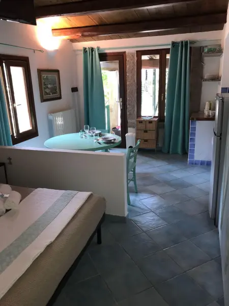 Studio charmant à Olbia avec jardin, 35 m², Appartement 2 personnes à Olbia - Photo 6