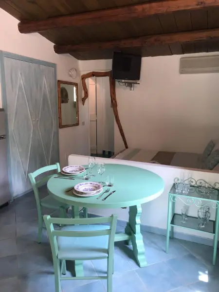 Studio charmant à Olbia avec jardin, 35 m², Appartement 2 personnes à Olbia - Photo 7