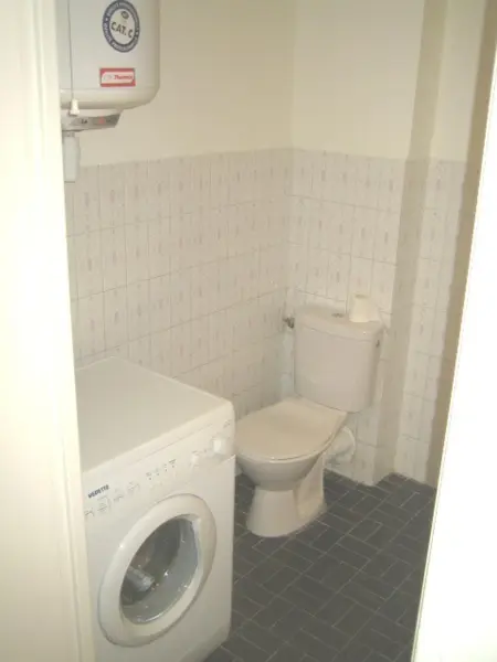 Studio lumineux à Marseille - 20 m² - Balcon avec vue sur jardin - Photo 14