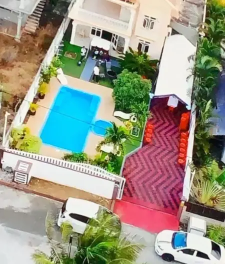 Villa élégante à Pereybere avec piscine privée - Photo 9