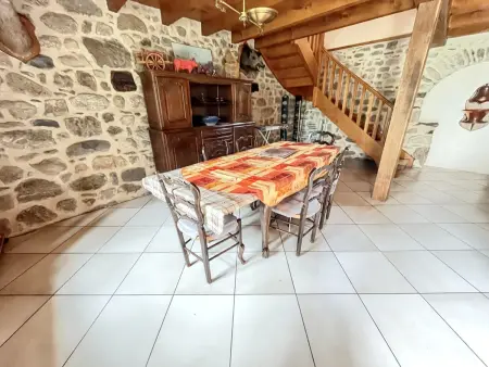 Maison cosy à Lanobre + Jardin, Maison 6 personnes à Lanobre - Photo 4