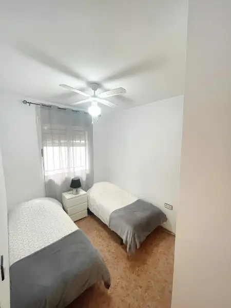 Appartement élégant à Orihuela Costa - 55 m² + Piscine partagée - Photo 10