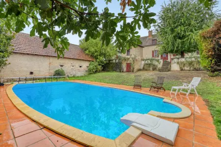 Villa confortable avec piscine privée à Lucenay-lès-Aix - Photo 1