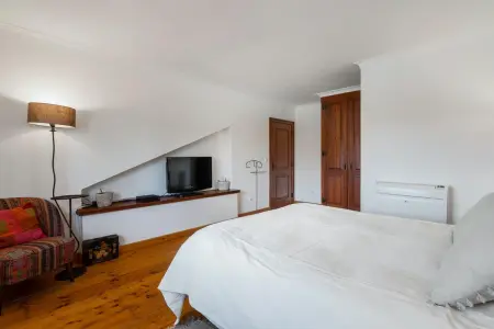 Évasion Paisible à Mora : Villa avec Piscine Privée - Photo 11