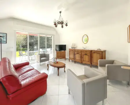 Maison accueillante à Fouesnant avec grand jardin - Photo 6