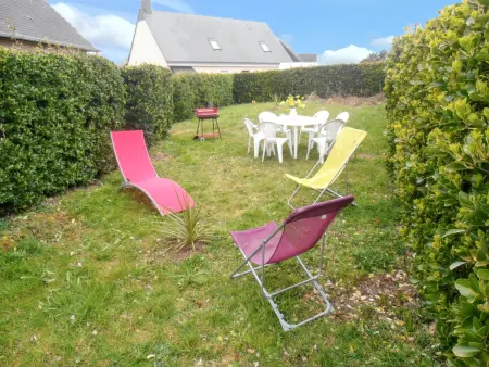 Maison charmante à Portbail avec jardin et vue mer - Photo 1