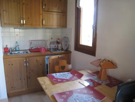 Appartement au pied des pistes, avec vue sur la montagne - Photo 3