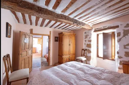Maison spacieuse à Llano de Bureba avec cheminée et vue montagne - Photo 4