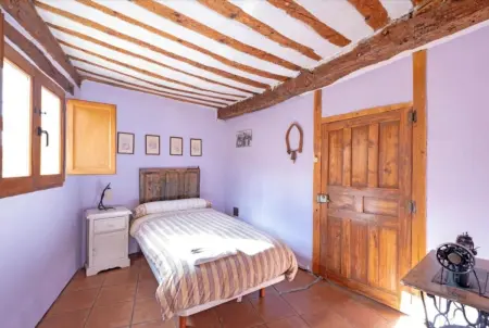 Maison spacieuse à Llano de Bureba avec cheminée et vue montagne - Photo 5