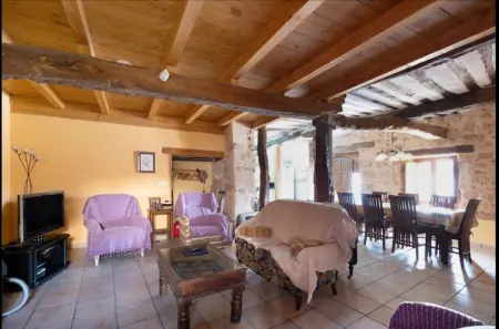 Maison spacieuse à Llano de Bureba avec cheminée et vue montagne - Photo 12