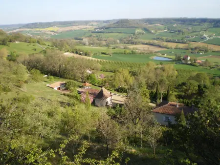Chalet charmant à Dausse avec piscine et jardin - Photo 10