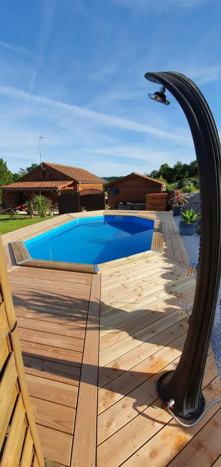 Chalet charmant à Dausse avec piscine et jardin - Photo 13