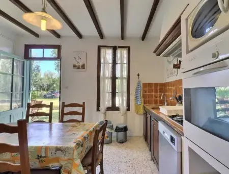 Charmante maison en Camargue avec piscine partagée - Photo 3