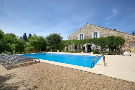 Villa confortable avec piscine privée à Uchaux - Photo 1