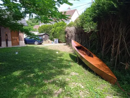 Maison chaleureuse à Cézy avec jardin clôturé - Photo 2