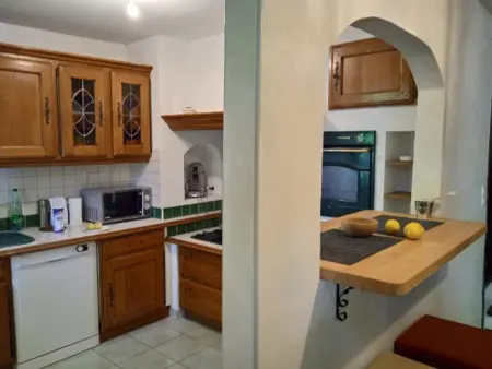 Maison chaleureuse à Cézy avec jardin clôturé - Photo 4