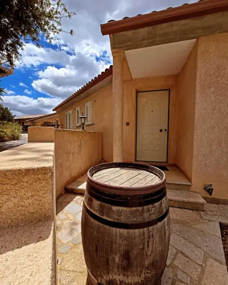 Maison charmante à Propriano avec vue sur la montagne - Photo 1