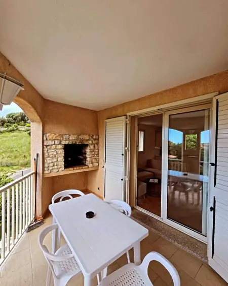 Maison charmante à Propriano avec vue sur la montagne - Photo 3