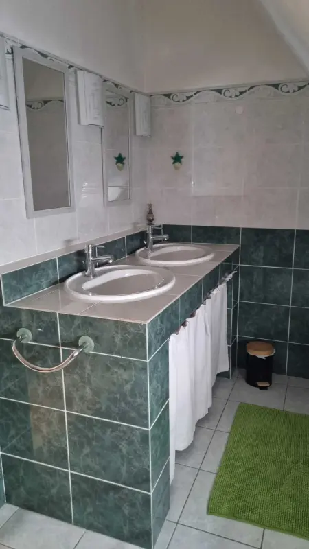 Maison confortable à Trégomeur avec jardin privé - Photo 23